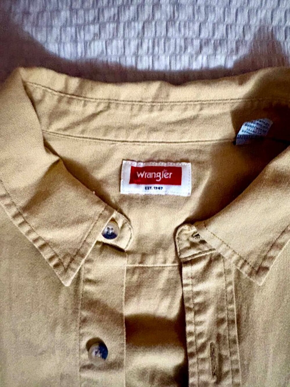 Wrangler Tan Button-Up Shirt Men’s 2XL Classic Western Workwear Style